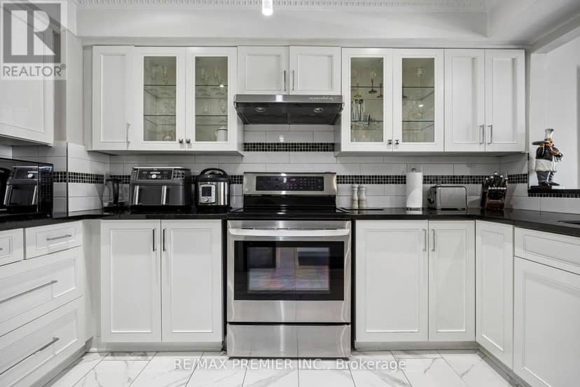 TH 8 - 100 Arbors Lane — photo 34 of 40