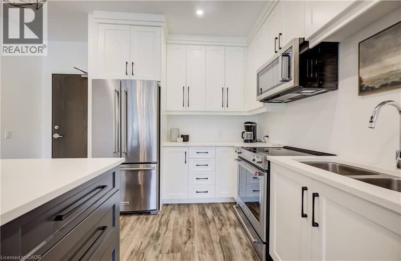332 GOSLING Gardens Unit# 104, Guelph, photo 4