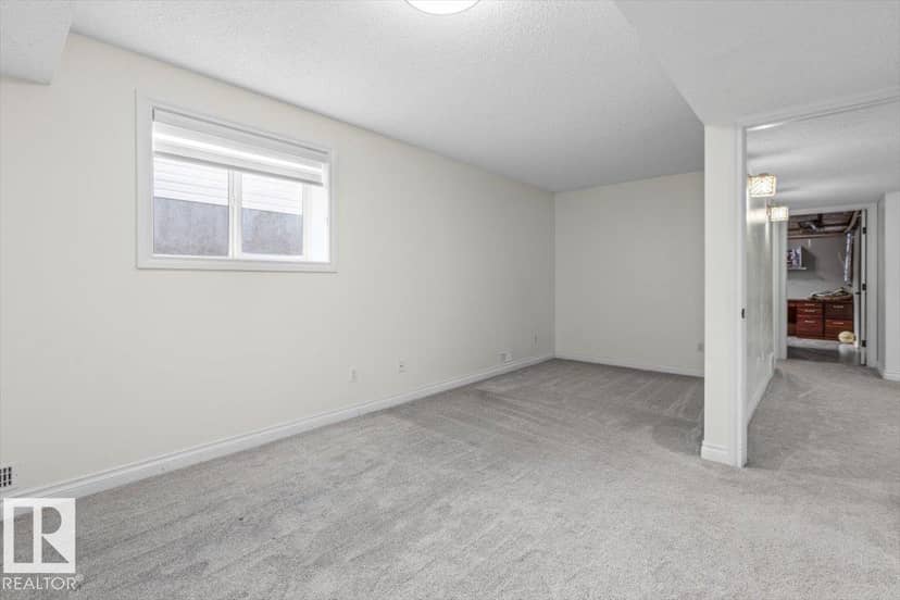 15420 44 ST NW — photo 23 of 29