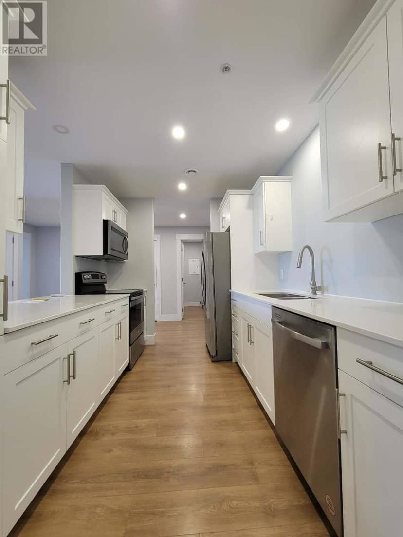 404 18 Gilbert Drive, East Royalty, photo 5