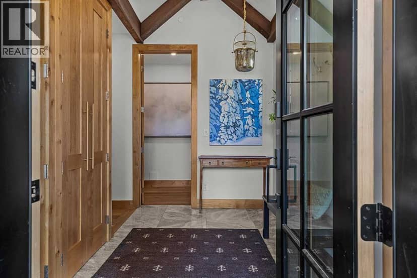 533 3rd Street, Canmore, photo 3