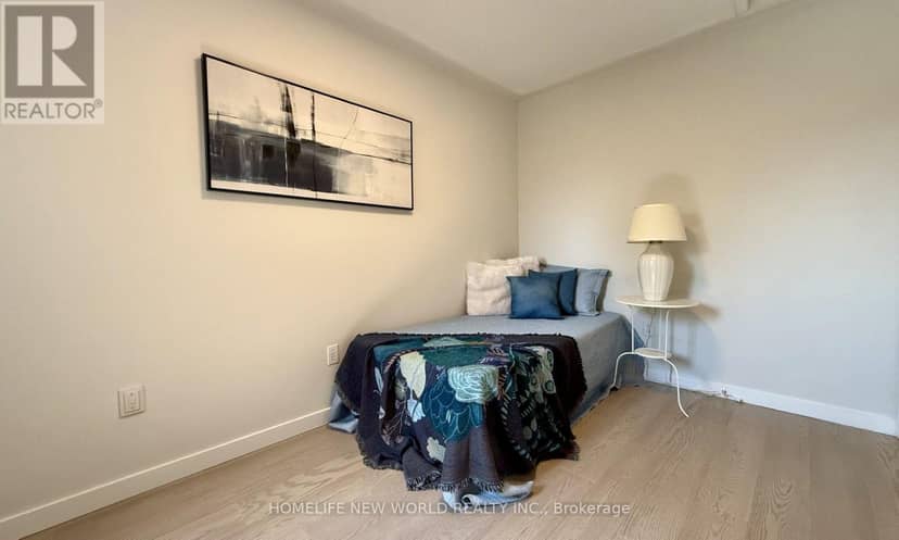 5666 Cortina Crescent — photo 18 of 27