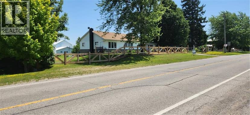 700 Norfolk County Rd 28, Langton, photo 2