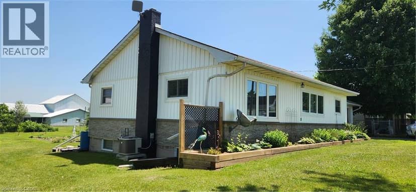 700 Norfolk County Rd 28, Langton, photo 4