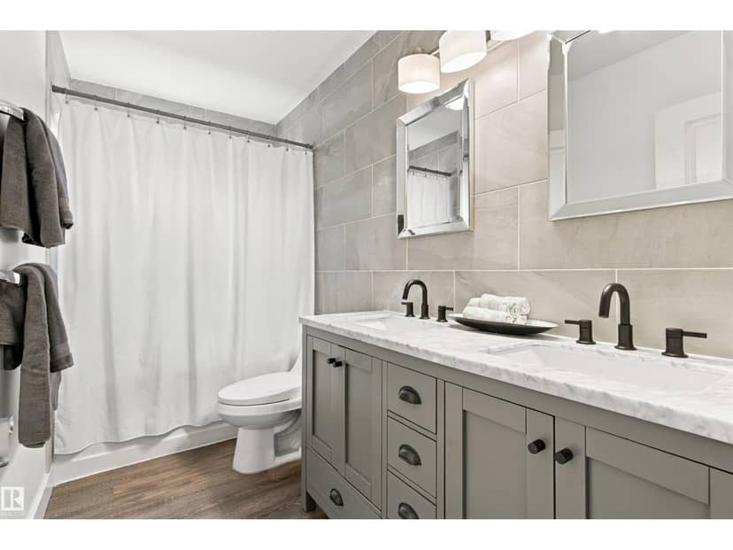 5312 101 AV NW — photo 21 of 40
