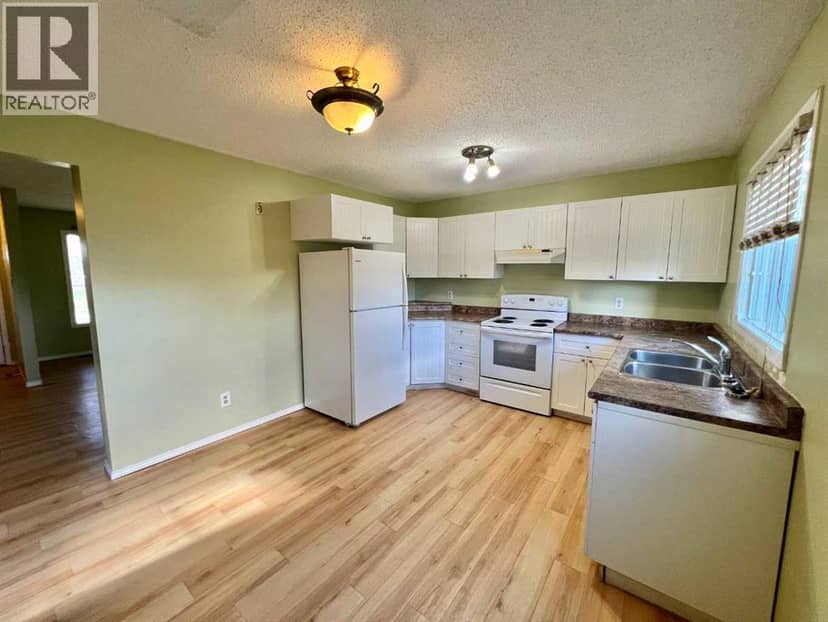 8111 94 Street, Grande Prairie, photo 4