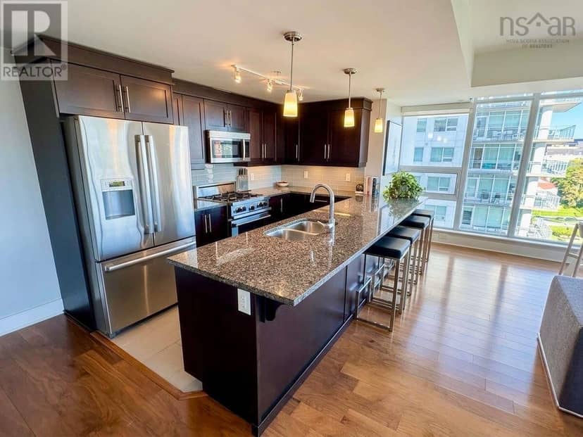 801 31 Kings Wharf Place — photo 9 of 32