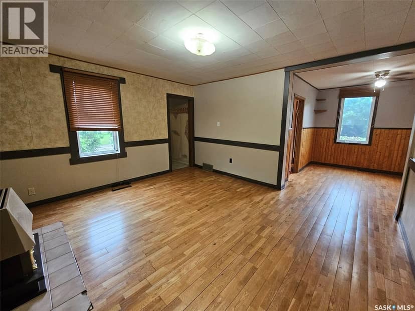 218 7th STREET W, Carlyle, photo 6