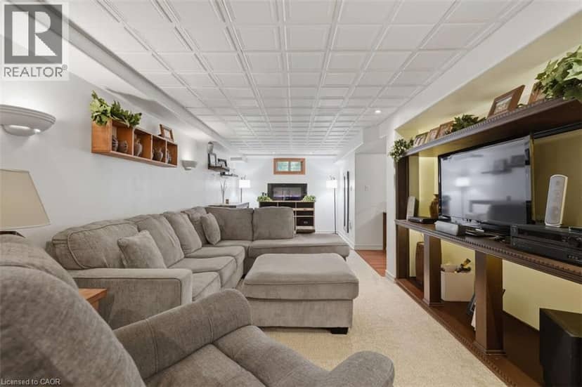 1531 UPPER WELLINGTON Street — photo 40 of 40