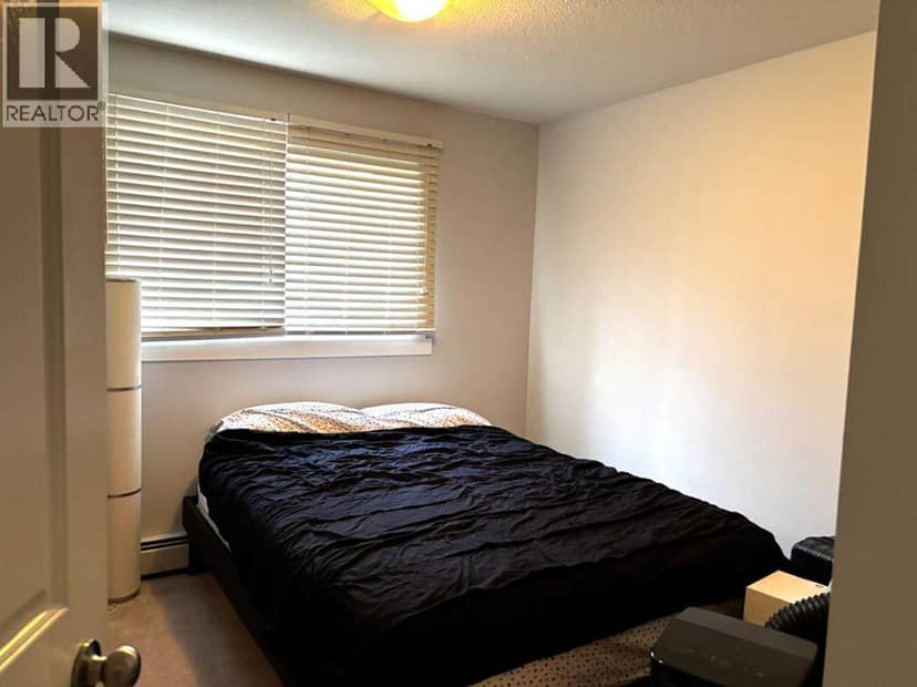 2112, 12B Ironside Street — photo 13 of 14