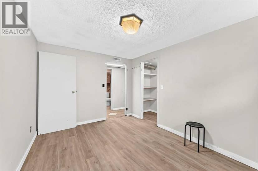 3219 Palliser Drive SW — photo 33 of 40