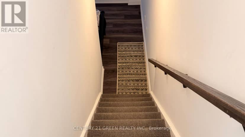 11 - 575 Woodward Avenue — photo 19 of 23