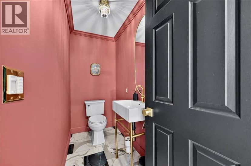 914 Royal Avenue SW — photo 26 of 40
