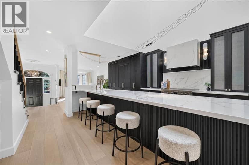 914 Royal Avenue SW — photo 17 of 40