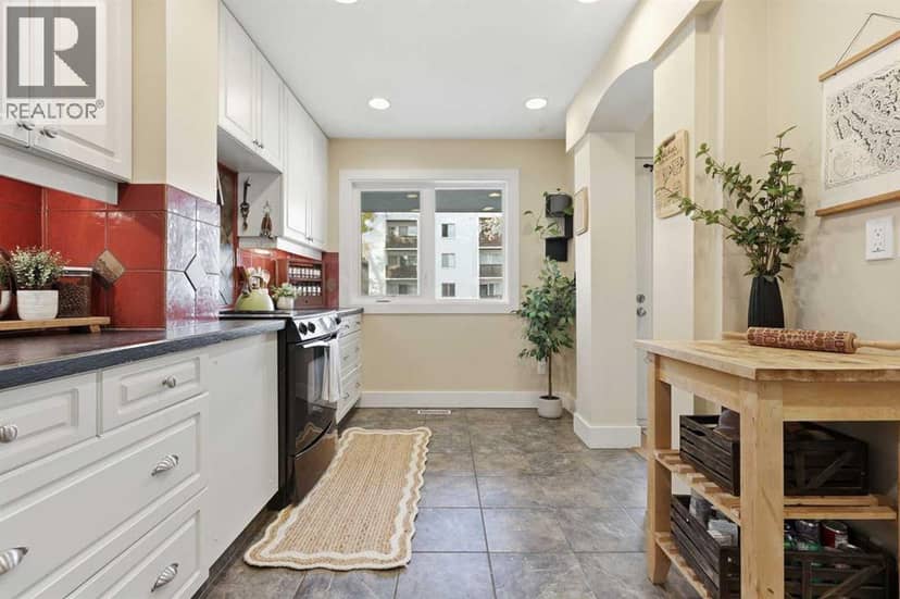 102, 1625 15 Avenue SW — photo 12 of 40