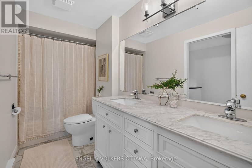 100 - 1780 Marsala Crescent — photo 24 of 40