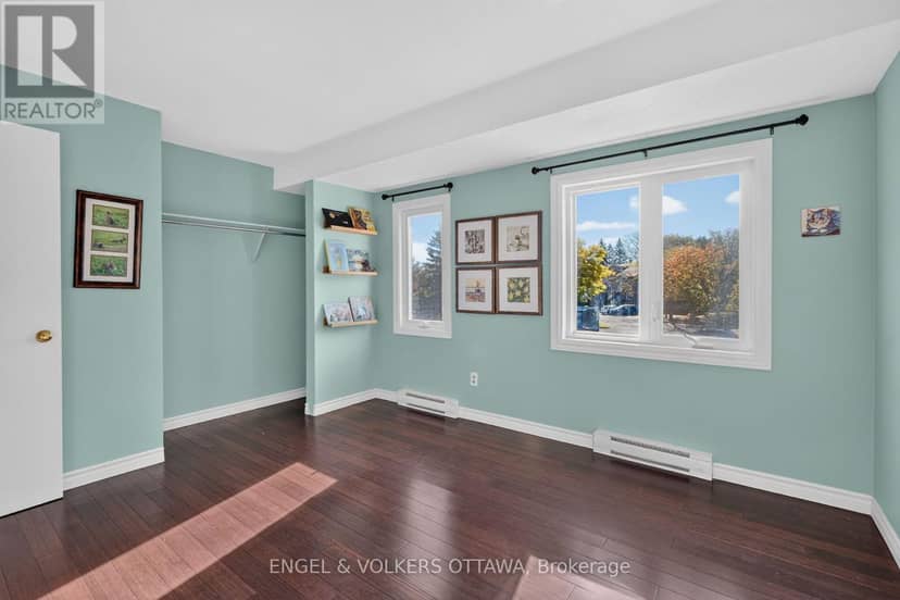 100 - 1780 Marsala Crescent — photo 31 of 40