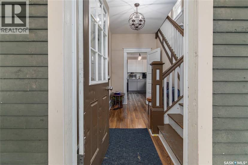 1059 Willow AVENUE — photo 7 of 40