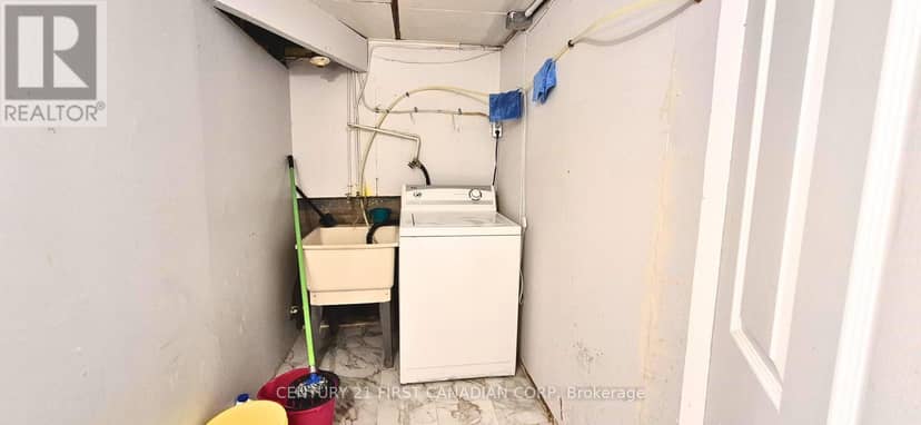 711 Little Grey Street — photo 19 of 20