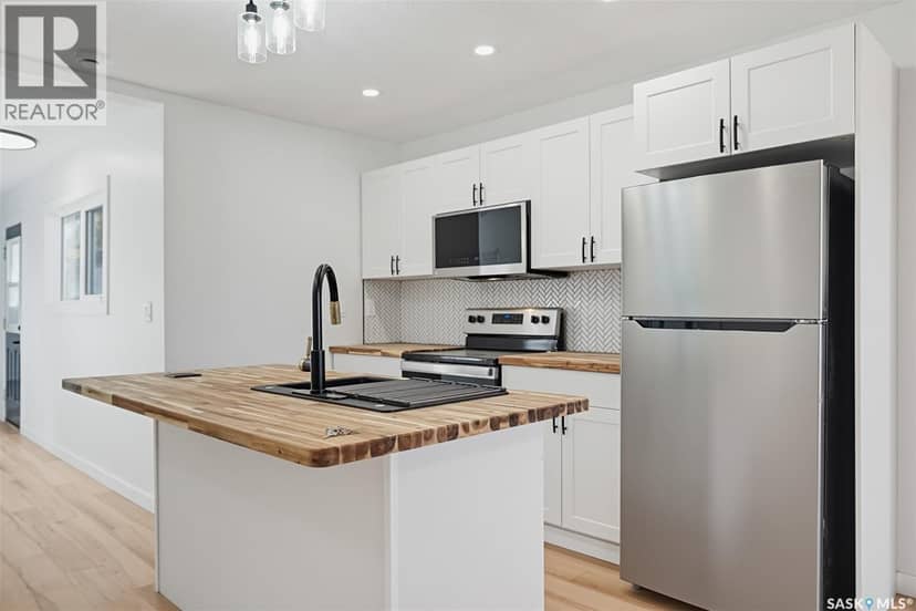 836 K Avenue N — photo 11 of 40
