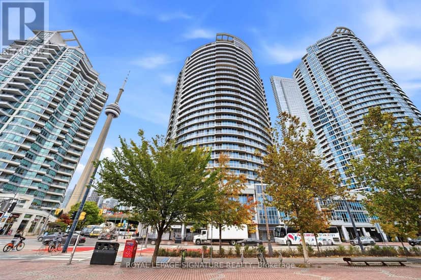 510 - 218 Queens Quay W — photo 1 of 40
