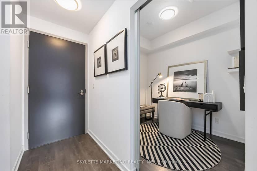 414 - 38 Forest Manor Road, Toronto, photo 2