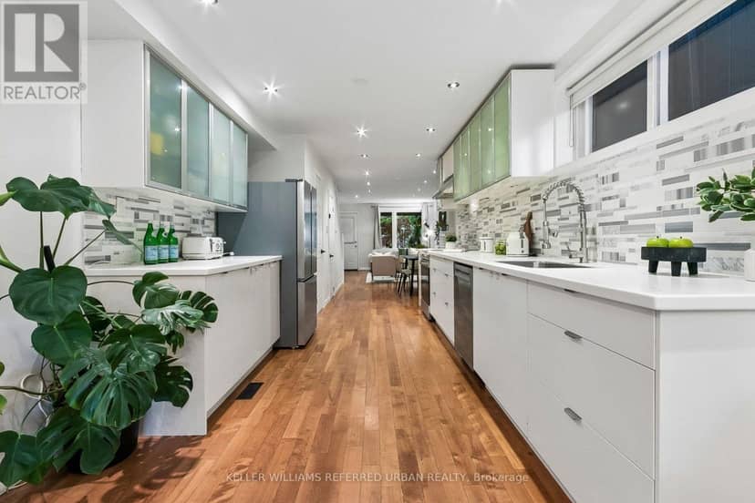 156 Rhodes Avenue, Toronto, photo 6