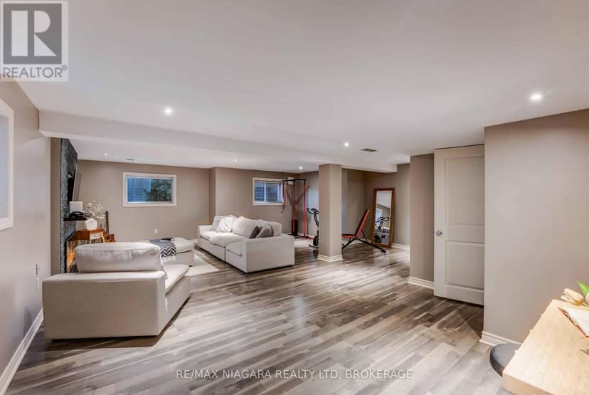 22 Henley Court — photo 22 of 37