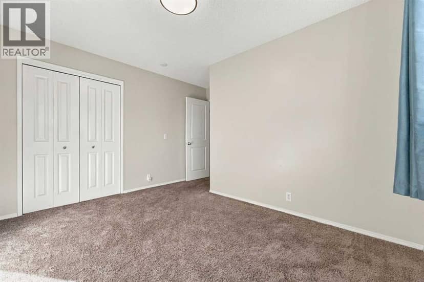 95 Rundleson Way NE — photo 18 of 40