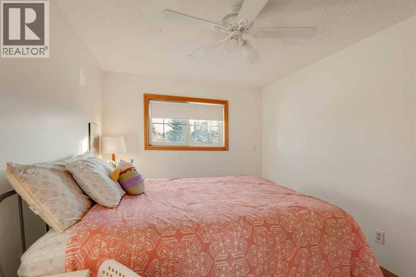 27 Sun Harbour Road SE — photo 17 of 38