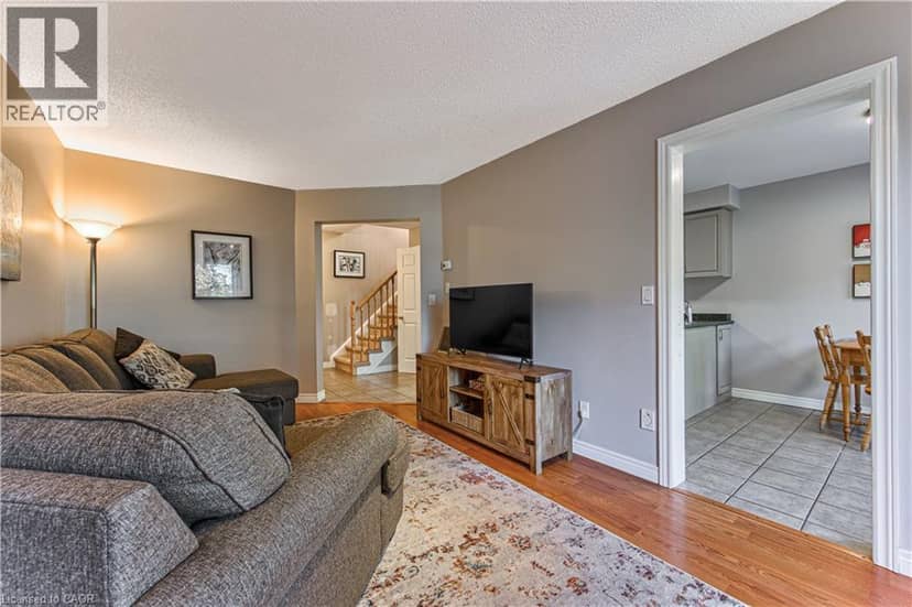 47 HILLTOP Drive — photo 12 of 40