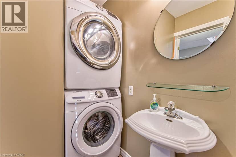 47 HILLTOP Drive, Ayr, photo 8