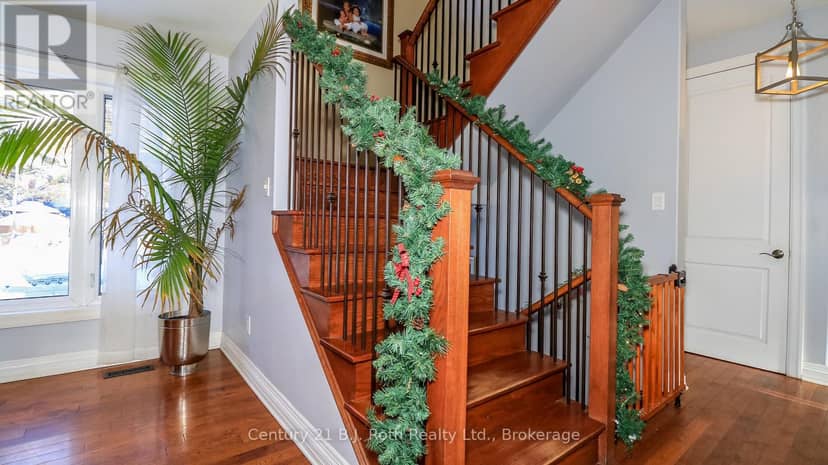 3276 Turnbull Drive — photo 12 of 29