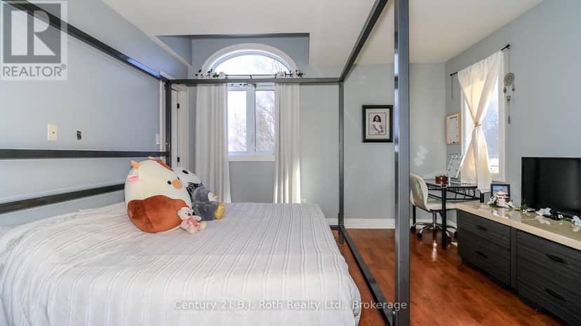 3276 Turnbull Drive — photo 14 of 29