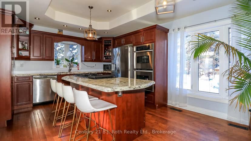 3276 Turnbull Drive, Severn, photo 8