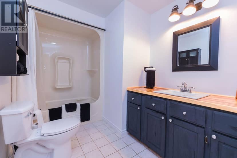 3882 Hamilton DR — photo 30 of 40