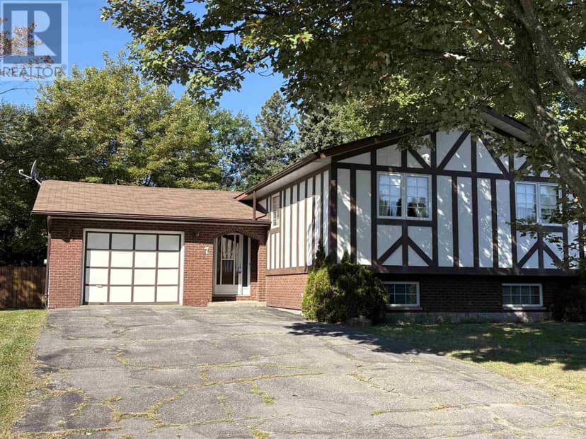 7 Panoramic DR — photo 17 of 18