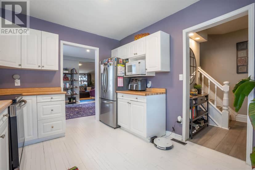 117 Biggings AVE — photo 7 of 35