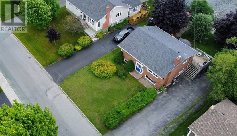 47 Grandy Avenue — photo 33 of 37