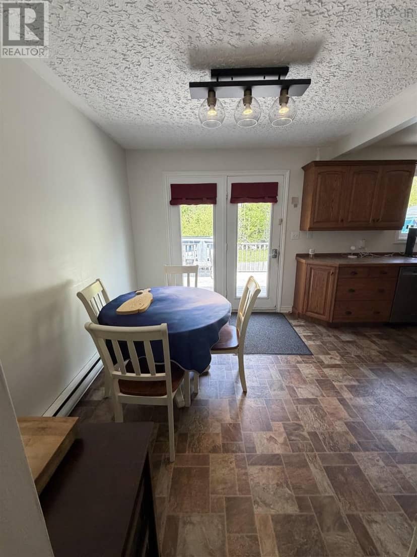 2547 Pleasant Valley Road — photo 14 of 31