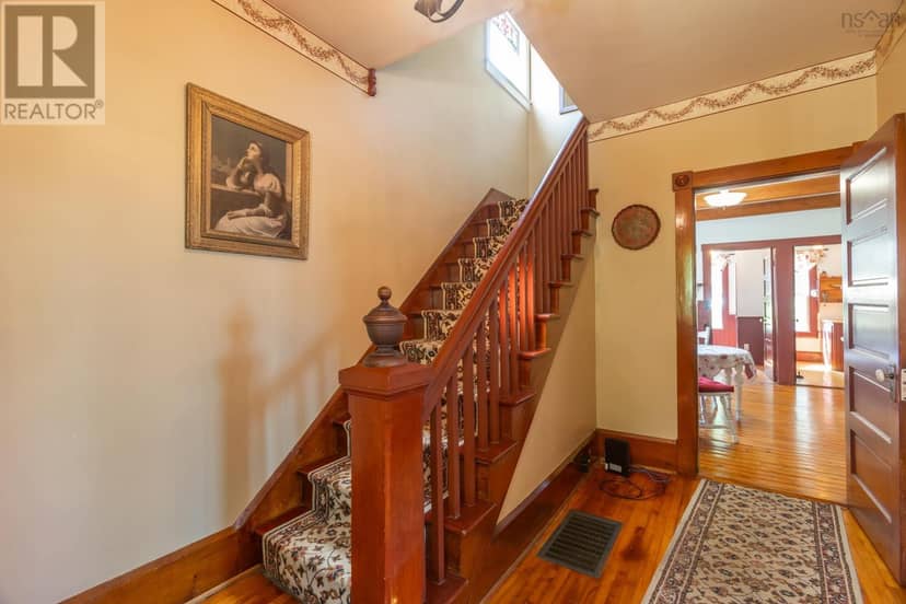 3648 Highway 1 — photo 10 of 40
