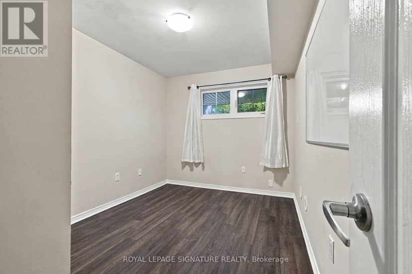 61 - 2441 Greenwich Drive — photo 25 of 35