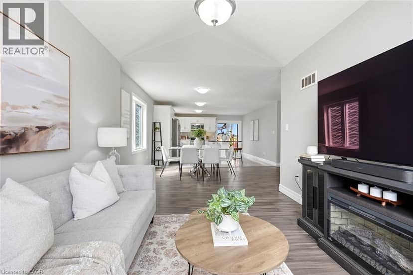 146 JACOB Street W, Tavistock, photo 7