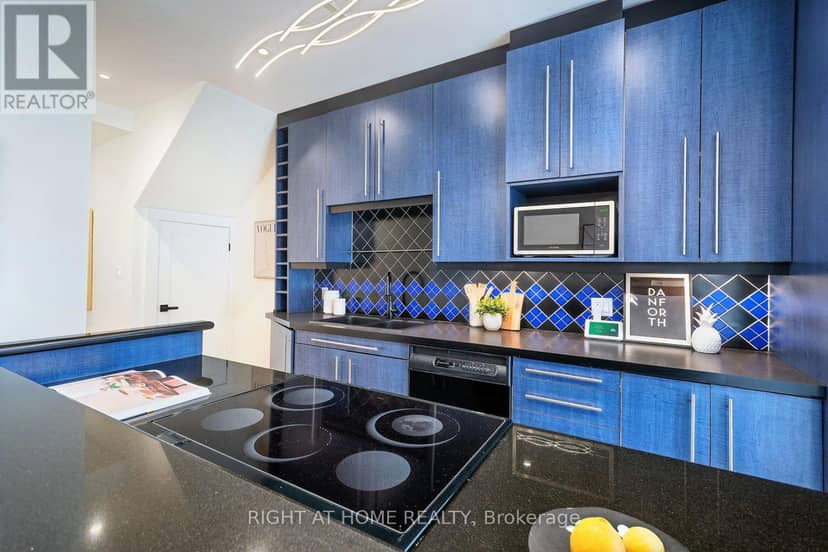 25 Pretoria Avenue — photo 10 of 35