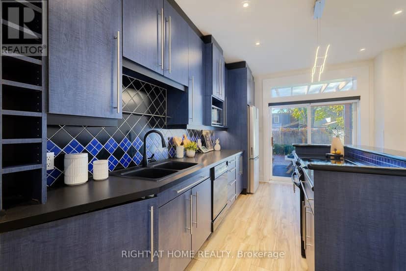 25 Pretoria Avenue — photo 11 of 35
