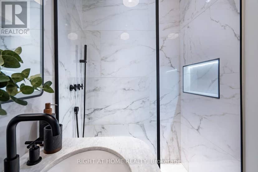 25 Pretoria Avenue — photo 18 of 35