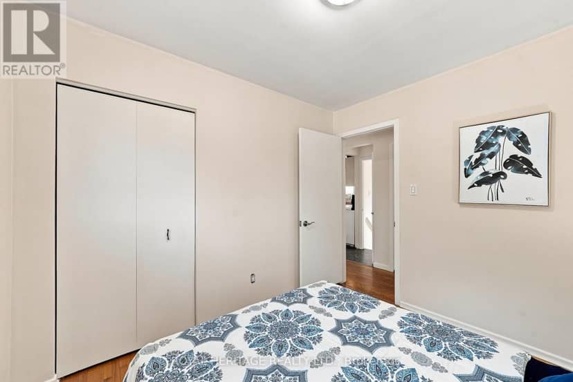471 Rossland Road E — photo 19 of 40