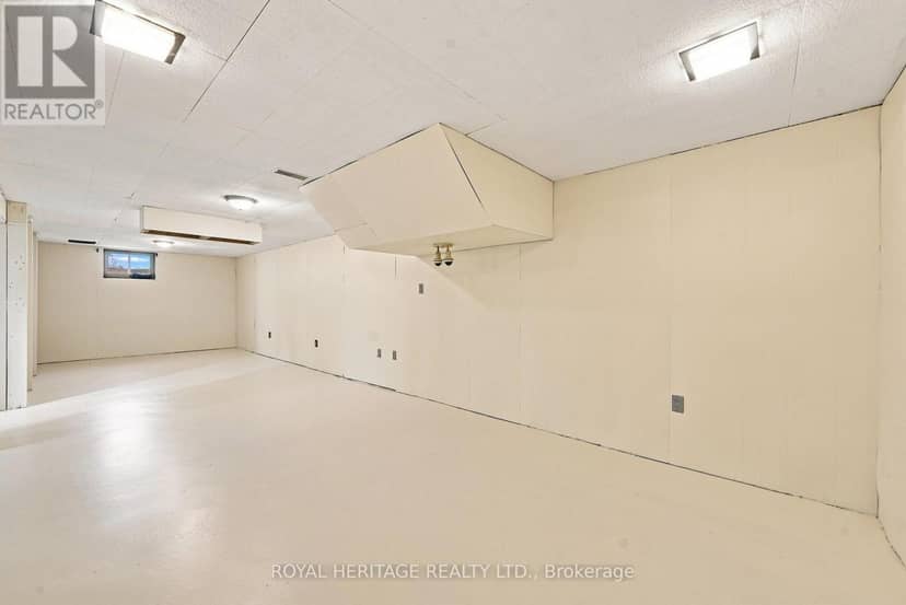 471 Rossland Road E — photo 36 of 40