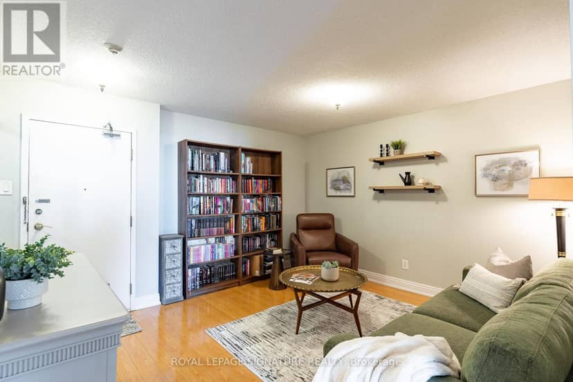 723 - 1880 Valley Farm Road, Pickering, photo 7