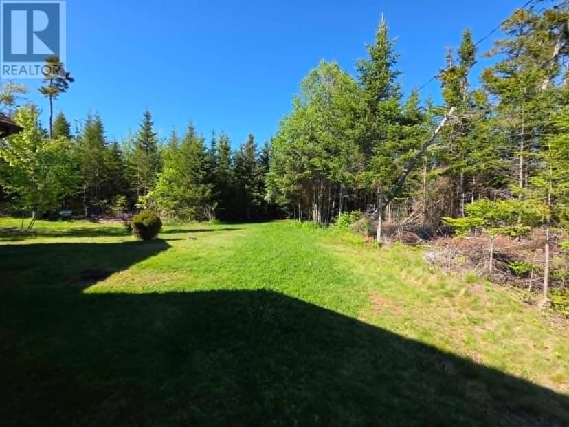 251 Bayview Drive, Little Dyke, photo 7